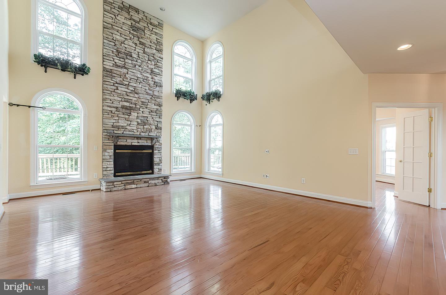 67 Rivanna Run Falling Waters, WV 25419 - Photo 10 of 77 Gallery Image 10