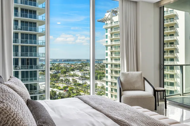 $2,100,000 | 3100 North Ocean Drive, Unit H1209, Singer Island, FL 33404