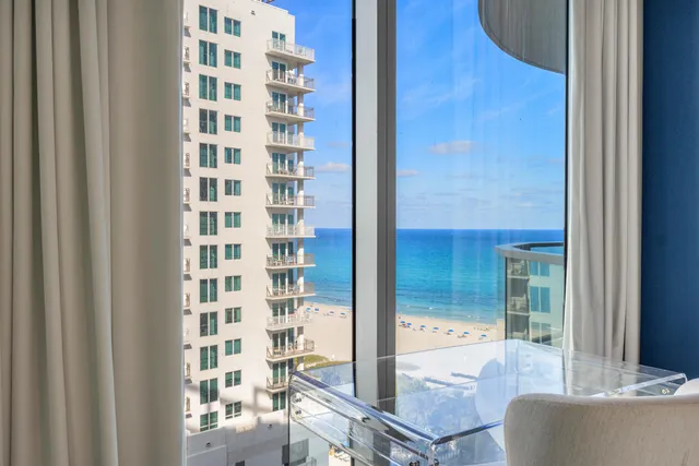 $2,100,000 | 3100 North Ocean Drive, Unit H1209, Singer Island, FL 33404