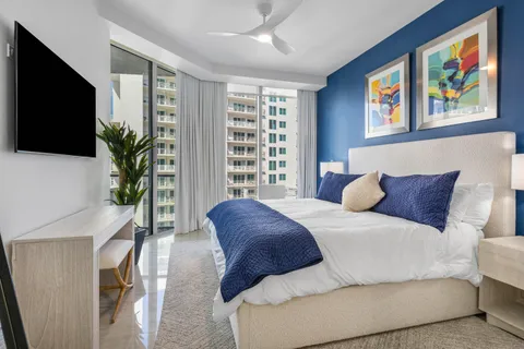$2,100,000 | 3100 North Ocean Drive, Unit H1209, Singer Island, FL 33404