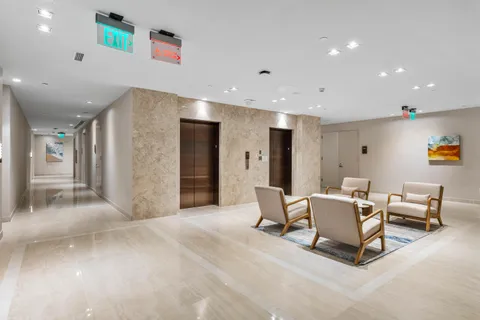 $2,100,000 | 3100 North Ocean Drive, Unit H1209, Singer Island, FL 33404