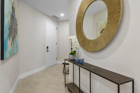 $2,100,000 | 3100 North Ocean Drive, Unit H1209, Singer Island, FL 33404