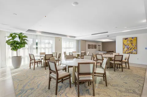 $2,100,000 | 3100 North Ocean Drive, Unit H1209, Singer Island, FL 33404