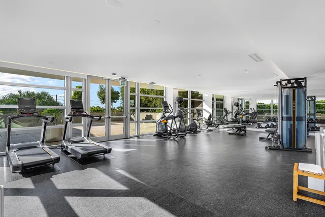 $2,100,000 | 3100 North Ocean Drive, Unit H1209, Singer Island, FL 33404