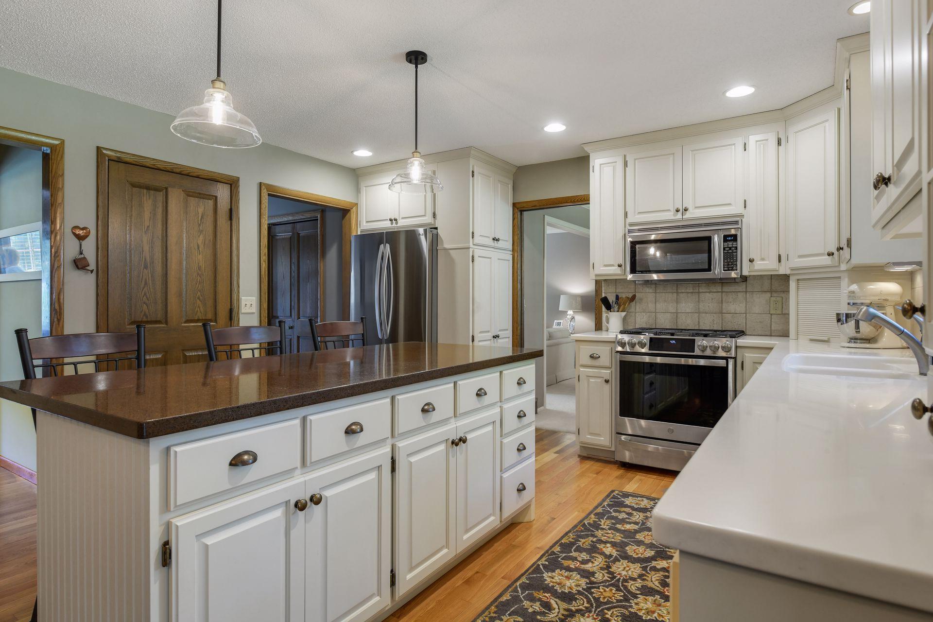 18509 Timber Ridge Drive Minnetonka, MN 55345 - Photo 11 of 45