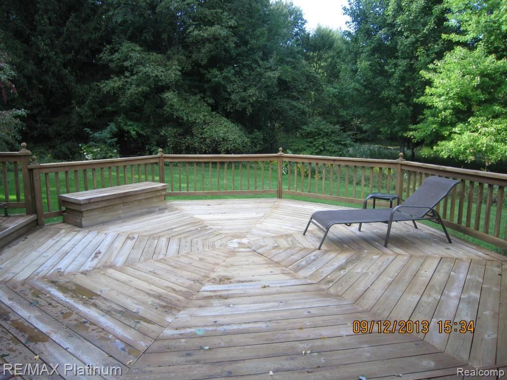 13711 Commerce Road Milford, MI 48380 - Photo 38 of 52 13711 COMMERCE DECK.jpg