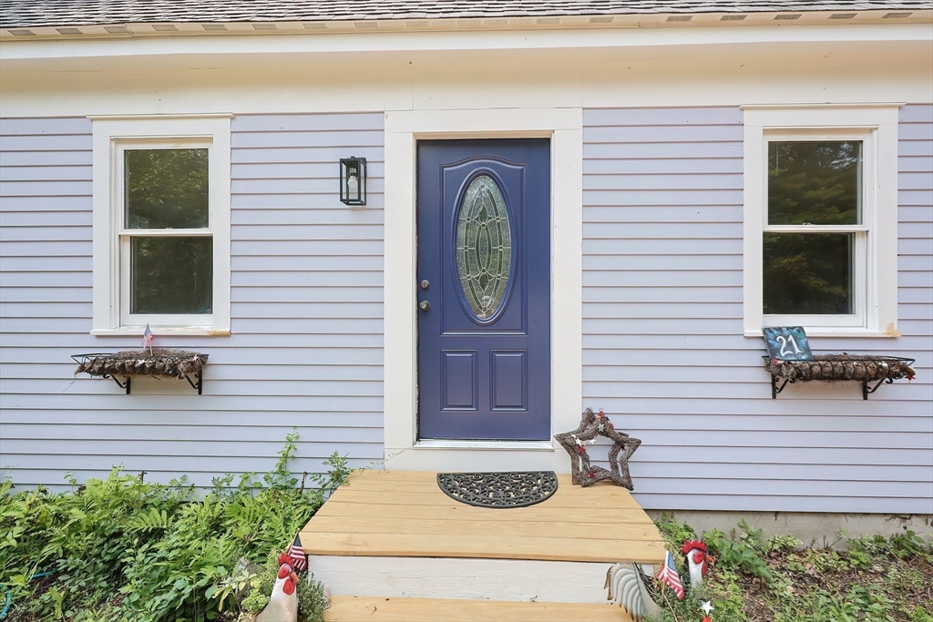 21 Shannon Way Barnstable, MA 02632 - Photo 5 of 36