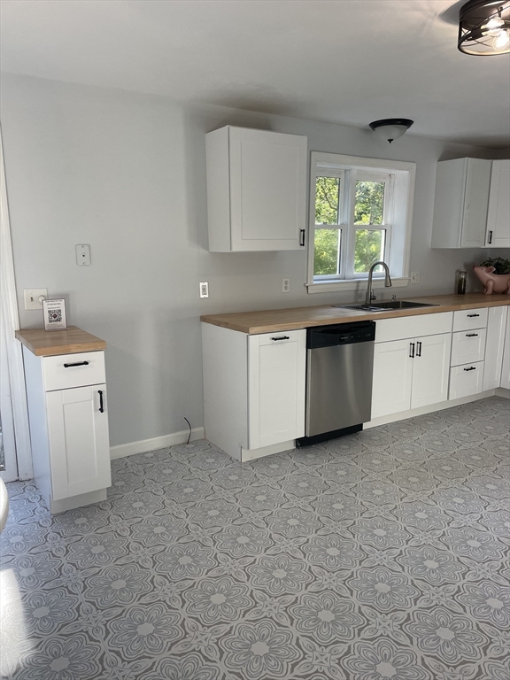 21 Shannon Way Barnstable, MA 02632 - Photo 10 of 36