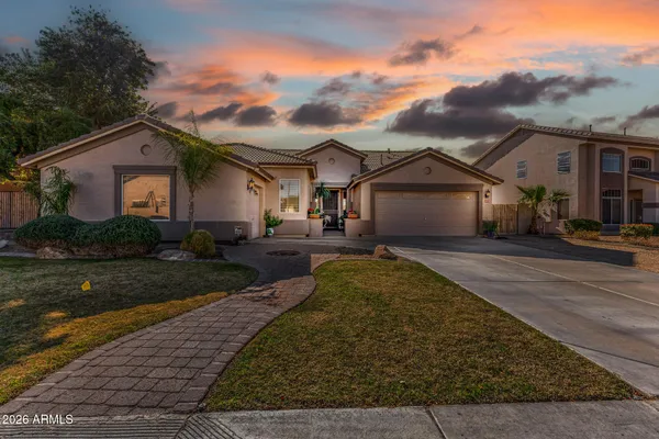 $600,000 | 6827 West El Cortez Place, Peoria, AZ 85383