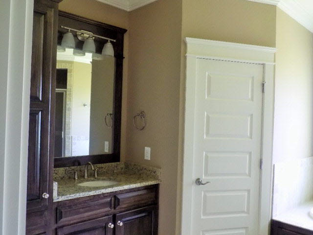 10747 Warrenton Road Daphne, AL 36526 - Photo 31 of 38 One/Two Sinks MB