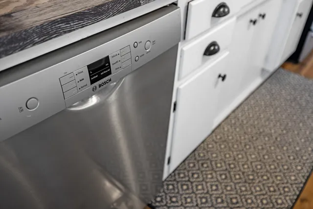 $539,900 | 955 Entry School Road, Fishersville, VA 22939