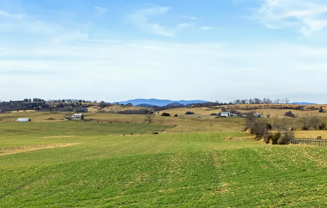 $539,900 | 955 Entry School Road, Fishersville, VA 22939