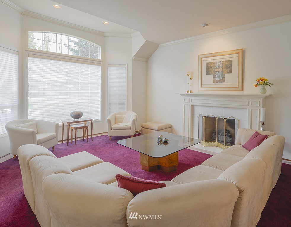15828 Southeast 184th Street Renton, WA 98058 - Photo 3 of 25 Gallery Image 3