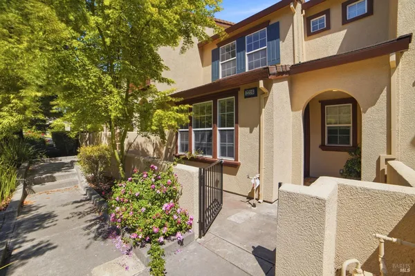 $639,000 | 2216 Bell Flower Lane, Santa Rosa, CA 95404