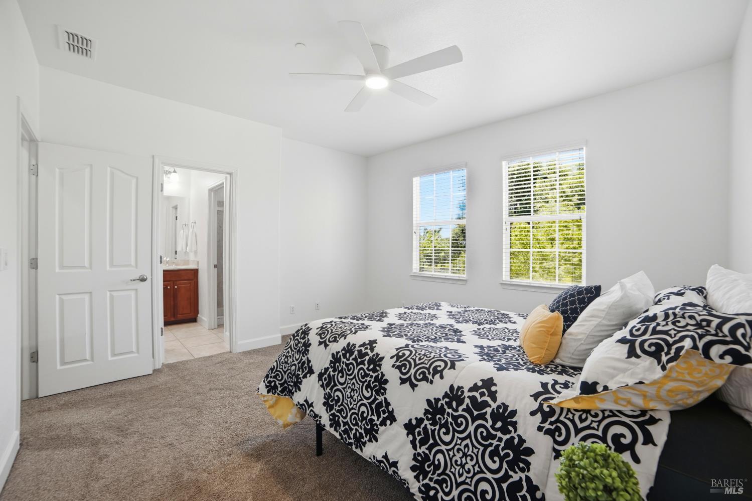2216 Bell Flower Lane Santa Rosa, CA 95404 - Photo 12 of 39