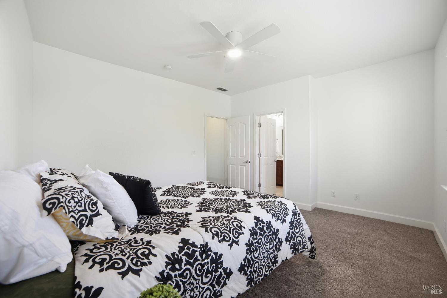 2216 Bell Flower Lane Santa Rosa, CA 95404 - Photo 13 of 39