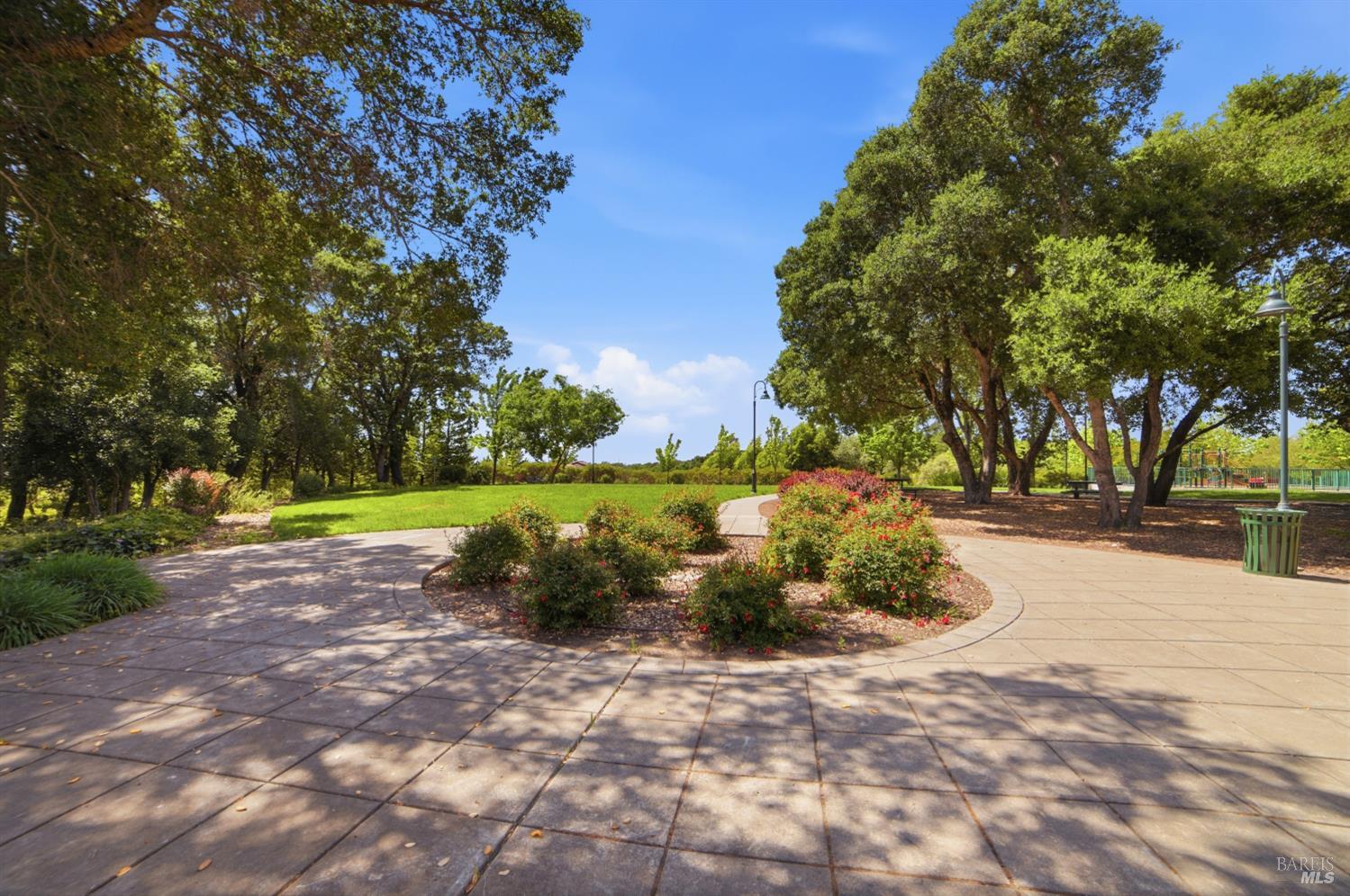 2216 Bell Flower Lane Santa Rosa, CA 95404 - Photo 35 of 39