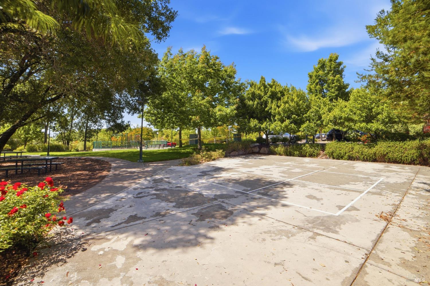 2216 Bell Flower Lane Santa Rosa, CA 95404 - Photo 38 of 39
