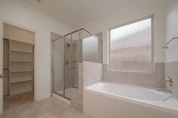 $2,500 | 2261 Oak Cir Drive North, Conroe, TX 77301