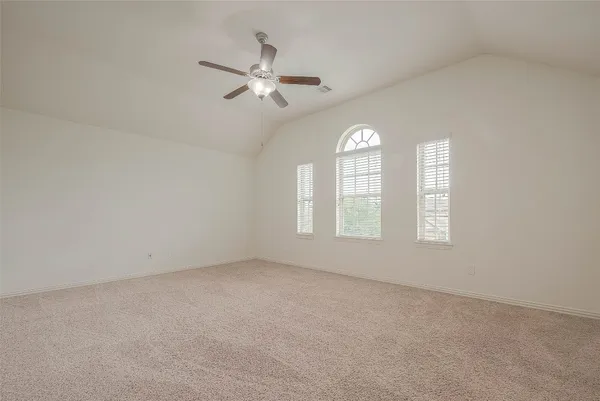 $2,500 | 2261 Oak Cir Drive North, Conroe, TX 77301