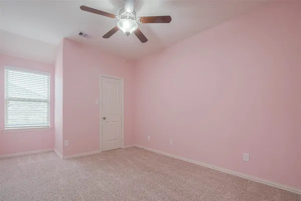 $2,500 | 2261 Oak Cir Drive North, Conroe, TX 77301