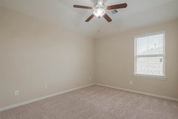 $2,500 | 2261 Oak Cir Drive North, Conroe, TX 77301