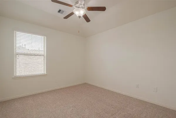 $2,500 | 2261 Oak Cir Drive North, Conroe, TX 77301