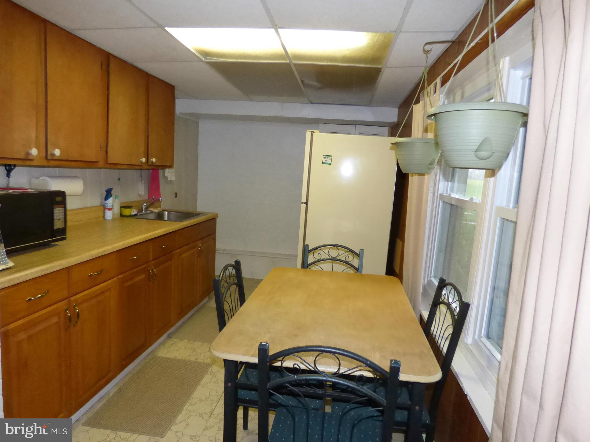 4983 Wentz Road Manchester, MD 21102 - Photo 14 of 21 Lower Level Kitchenette