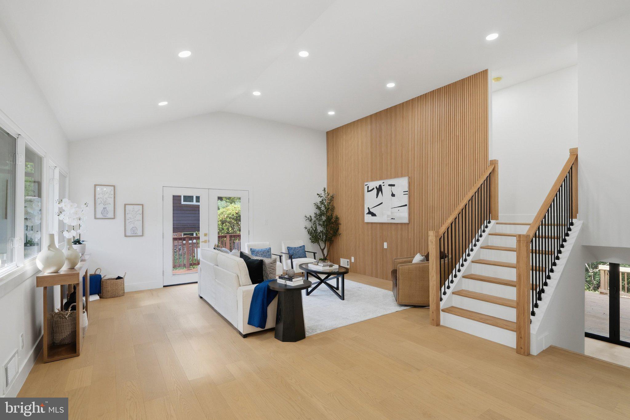 6404 West Halbert Road Bethesda, MD 20817 - Photo 7 of 58 Gallery Image 7
