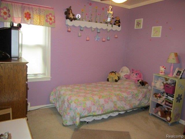 17244 Stephens Road Eastpointe, MI 48021 - Photo 11 of 20 9-8-11 116