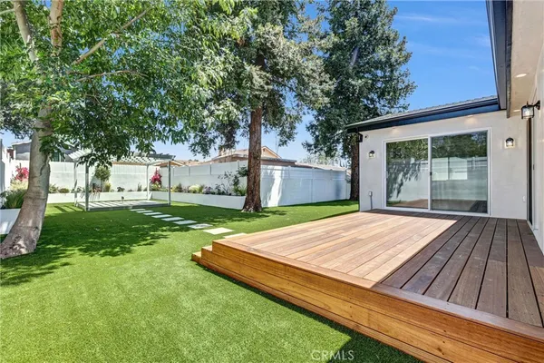 a view of an outdoor space with a garden
