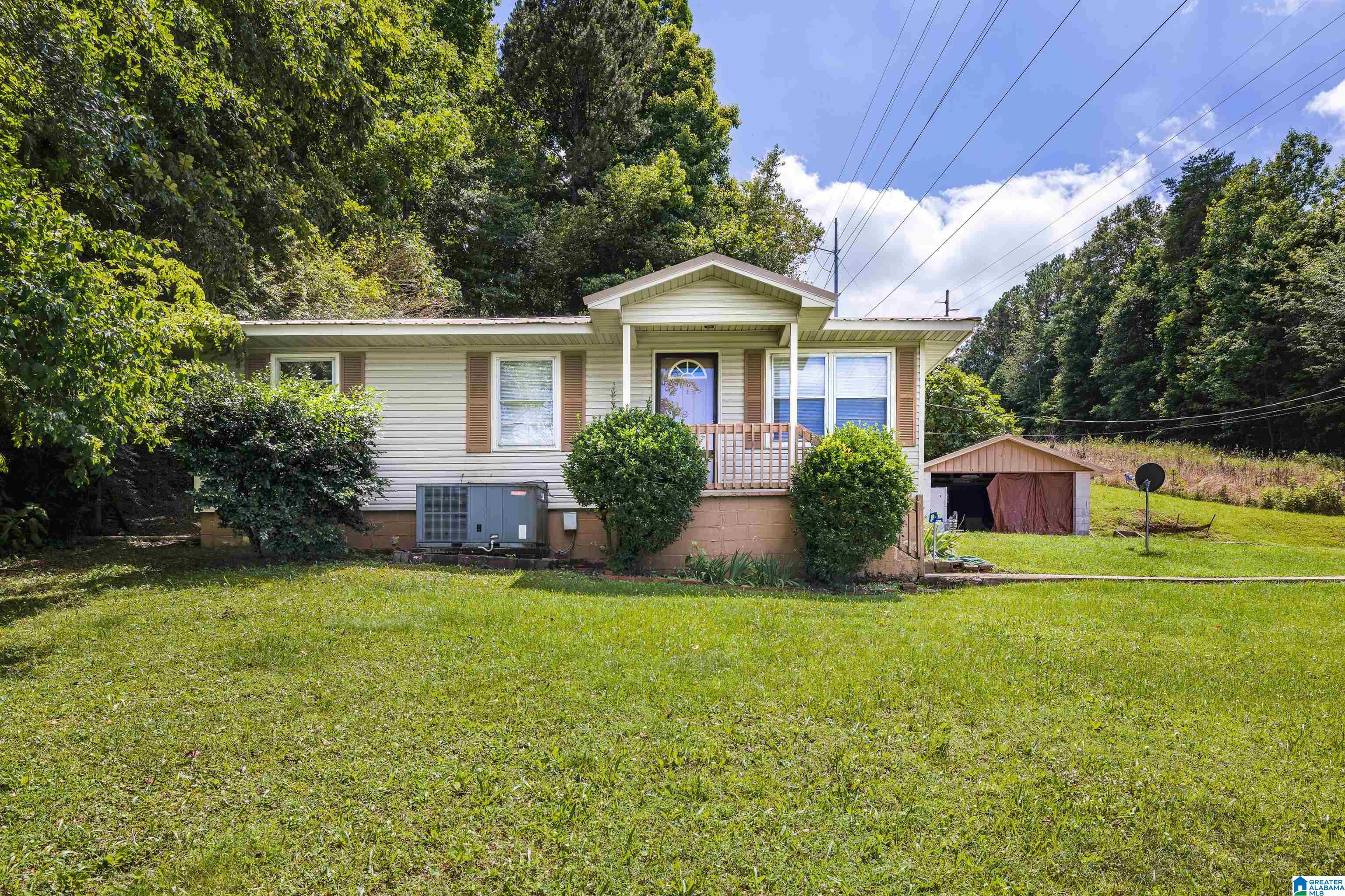 1630 Springville Boulevard Oneonta, AL 35121 - Photo 2 of 14