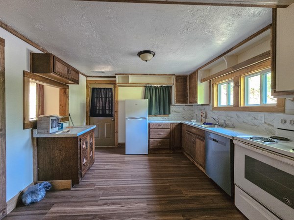 147 Weaver Creek Road Blue Ridge, GA 30513 - Photo 23 of 37