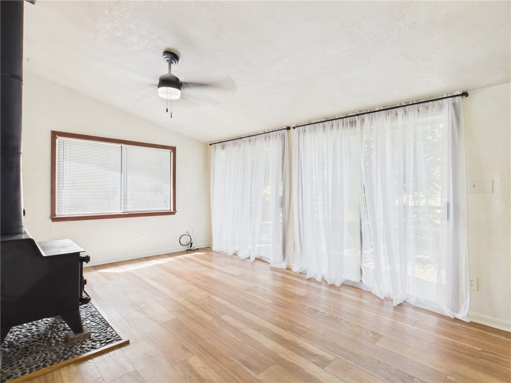 7070 Tabor Bryan, TX 77808 - Photo 11 of 18