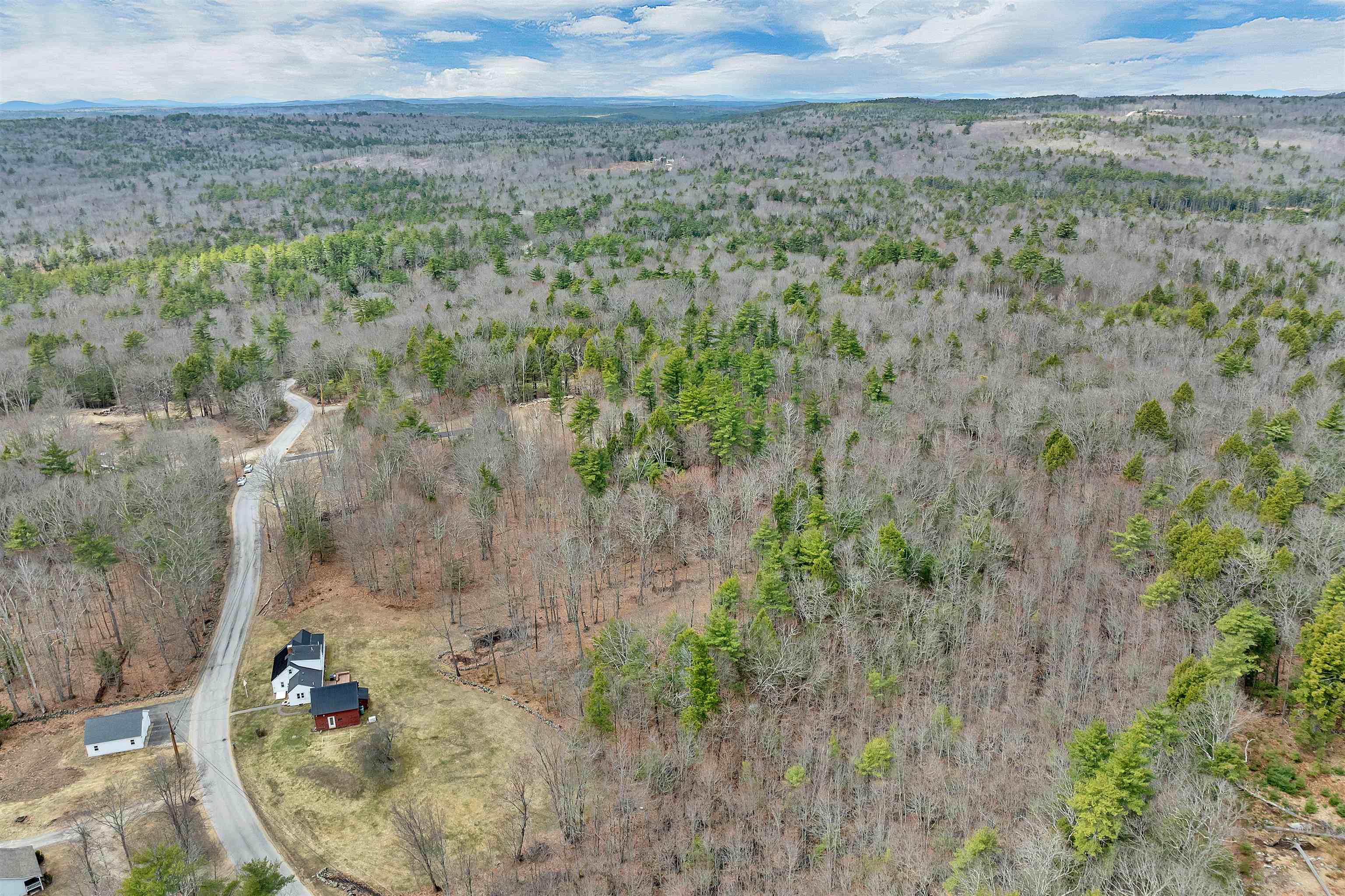 52 Mt Delight Road, Unit 52 Deerfield, NH 03037 - Photo 9 of 17