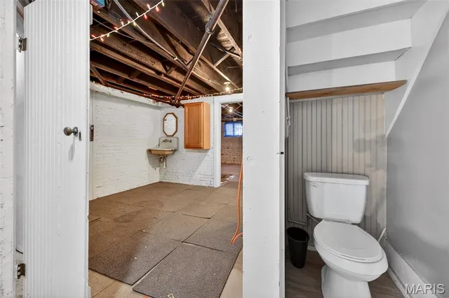 $350,000 | 1827 South Compton Avenue, St. Louis, MO 63104