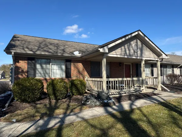 $255,000 | 645 Kensington Drive, Heath, OH 43056