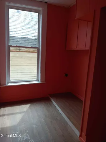 $1,850 | 1150 Broadway, Unit 2, Albany, NY 12204