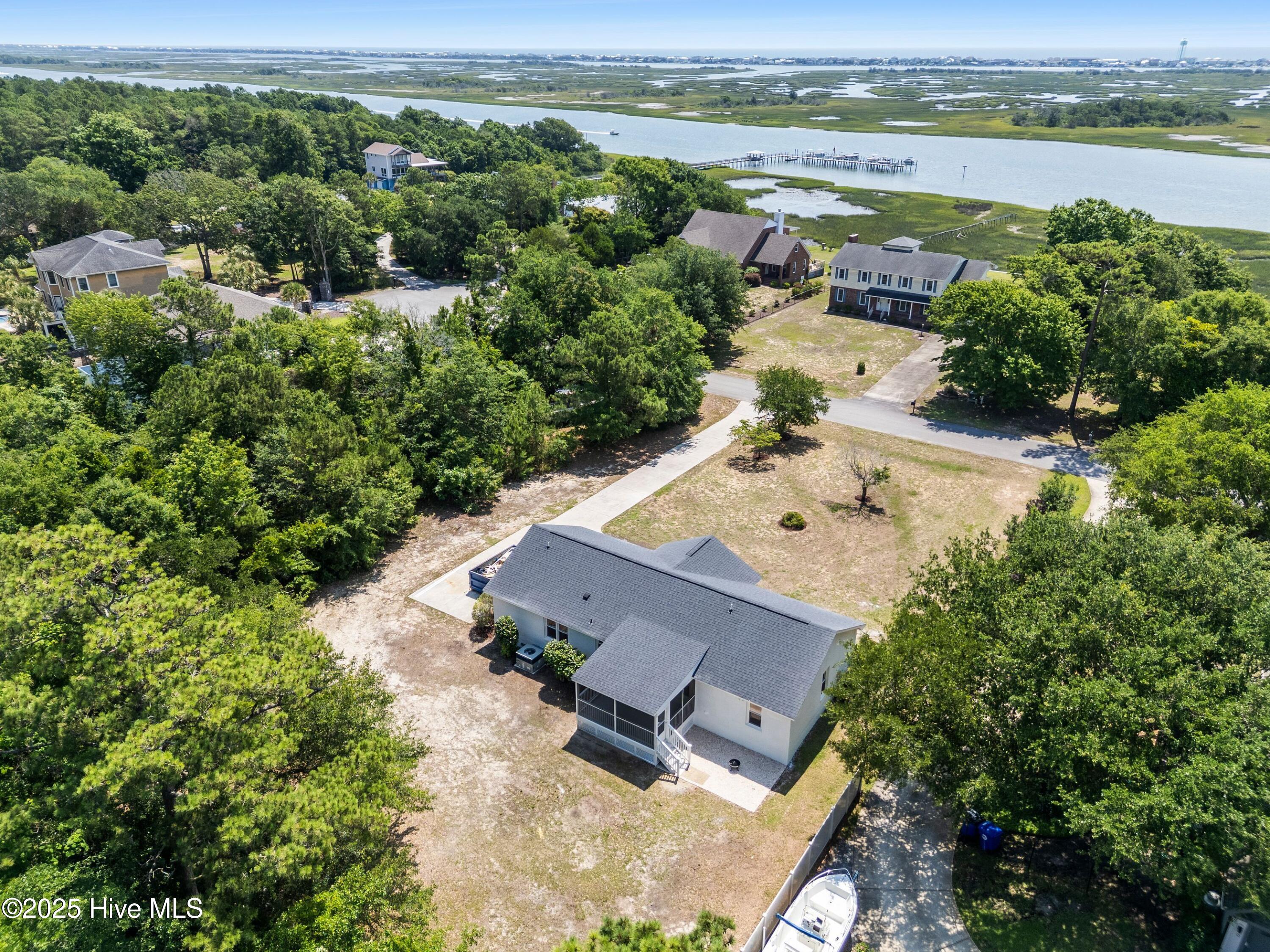 109 Inlet Court Hampstead, NC 28443 - Photo 52 of 61 mls-DJI_0644