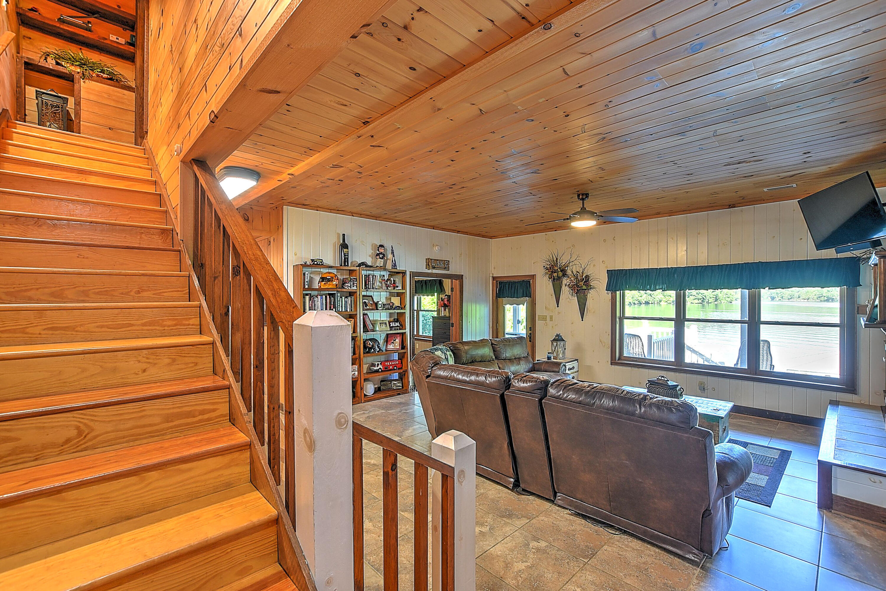 127 Culver Place Butler, TN 37640 - Photo 23 of 40 023_Culver127