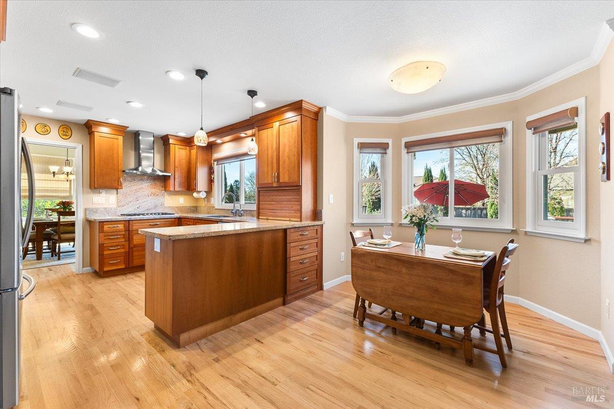 2573 Greenvale Lane Santa Rosa, CA 95401 - Photo 27 of 71