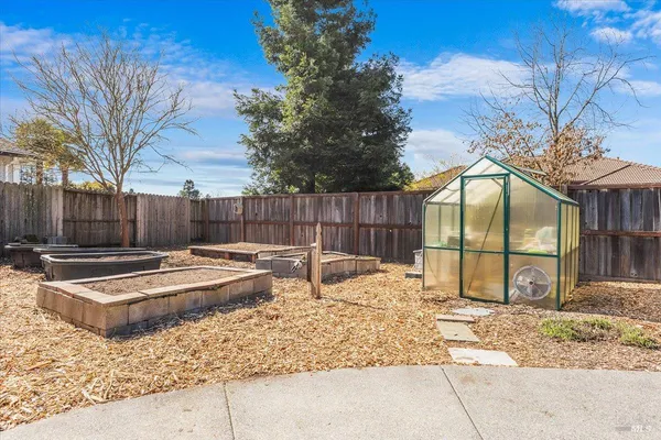 $1,495,000 | 2573 Greenvale Lane, Santa Rosa, CA 95401