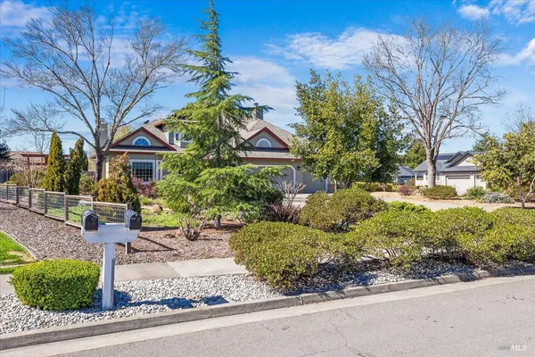 $1,495,000 | 2573 Greenvale Lane, Santa Rosa, CA 95401