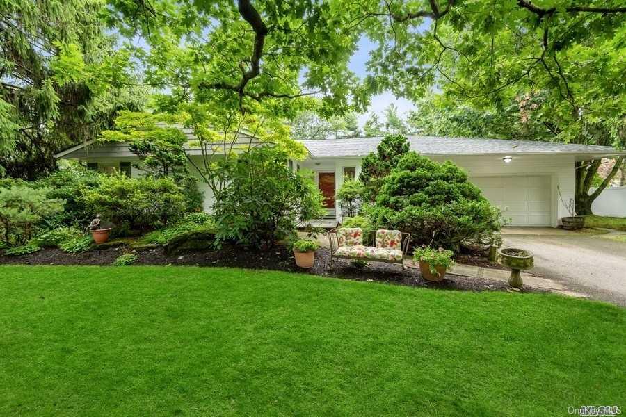 204 Cold Spring Road Syosset, NY 11791 - Photo 1 of 1