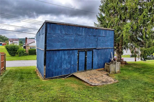 a backyard of a house