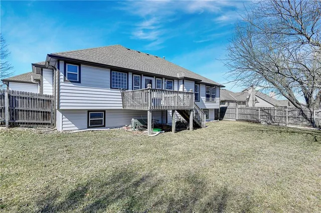 $2,745 | 4435 Southwest Creekview Drive, Lee's Summit, MO 64082