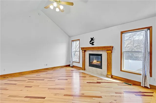 $2,745 | 4435 Southwest Creekview Drive, Lee's Summit, MO 64082