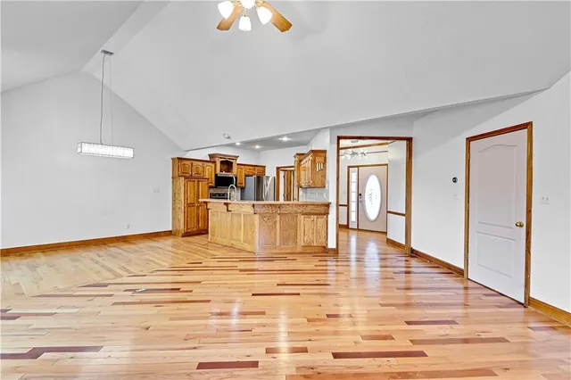 $2,745 | 4435 Southwest Creekview Drive, Lee's Summit, MO 64082