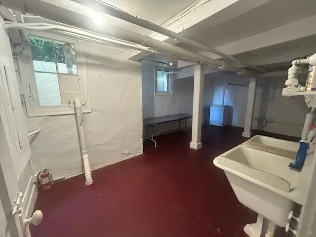 $299,900 | 286 Capital Avenue Northeast, Battle Creek, MI 49017