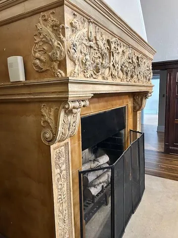 $299,900 | 286 Capital Avenue Northeast, Battle Creek, MI 49017